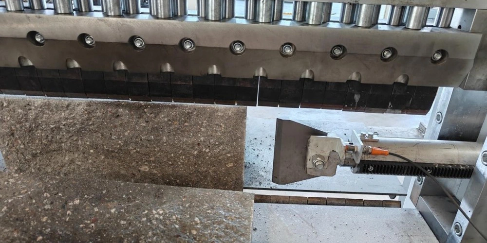 Concrete Block Splitter Machine for Natural Stone-Look Finishes