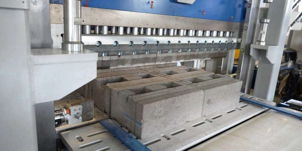 Concrete Block Splitter Machine for Natural Stone-Look Finishes